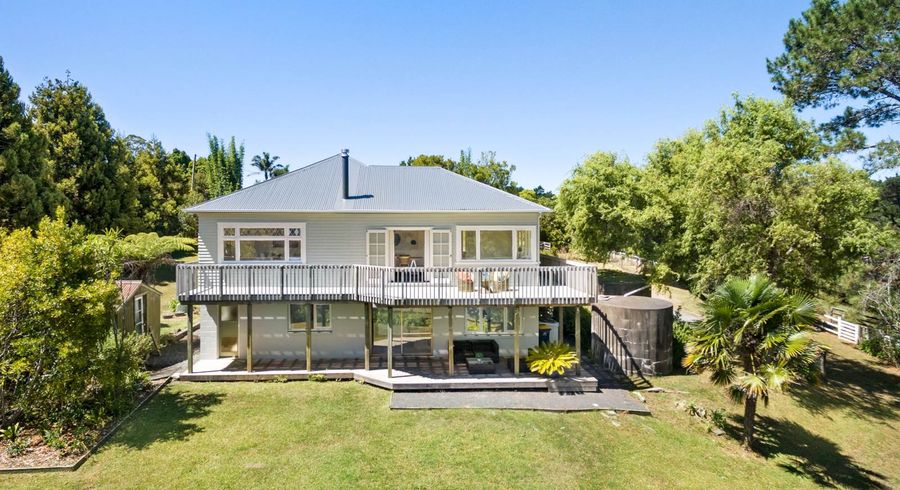  at 194 Gills Road, Albany Heights, Auckland