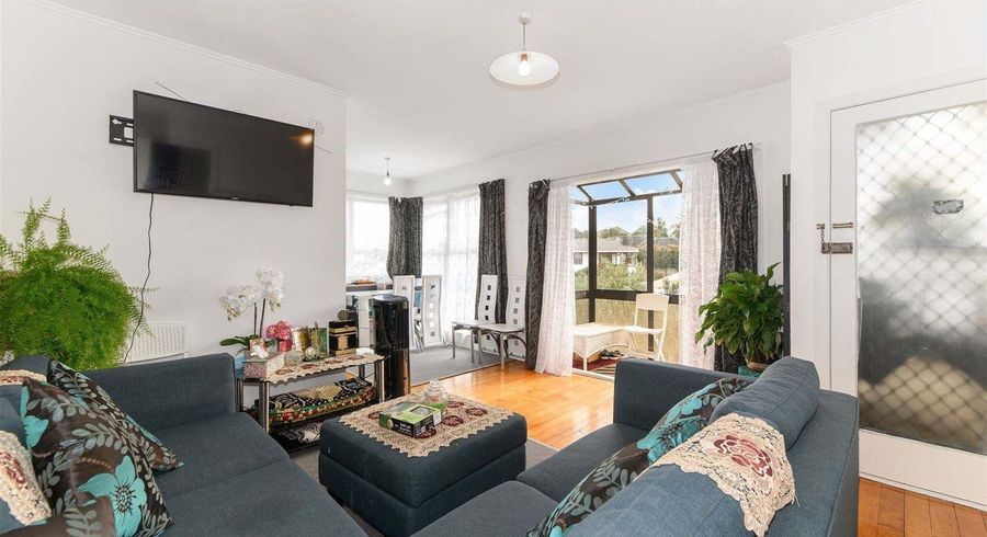  at 3/293 Blockhouse Bay Road, Avondale, Auckland