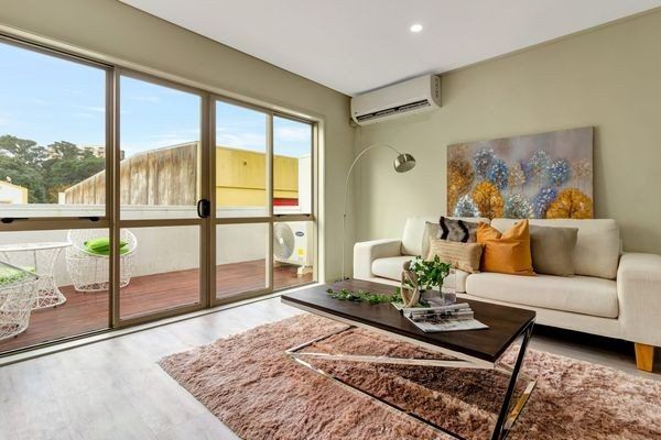  at 1/4 Ambrico Place, New Lynn, Waitakere City, Auckland