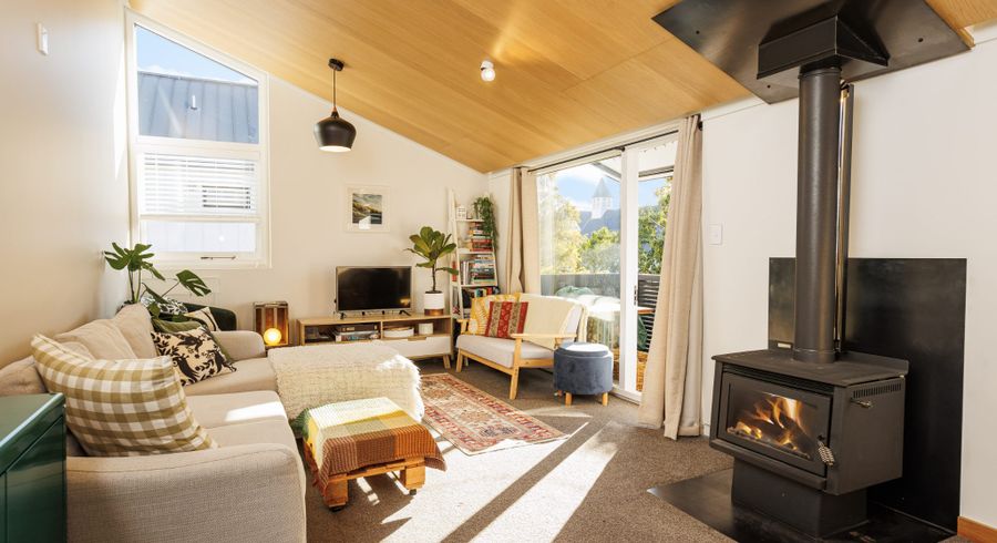  at 2/63 Papanui Road, Merivale, Christchurch
