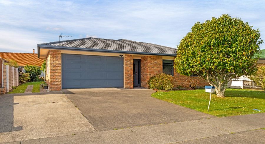  at 33 Ruru Avenue, Lytton West, Gisborne