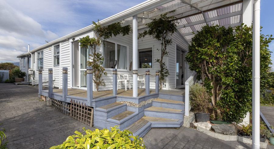  at 13 The Crescent, Raumati South, Kapiti Coast, Wellington