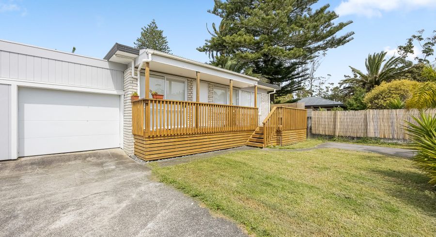  at 1/33F Springs Road, Parakai, Rodney, Auckland
