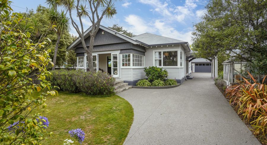  at 222 Edgeware Road, Edgeware, Christchurch
