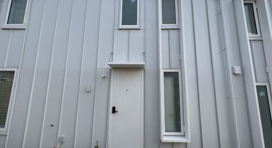  at 2/68  Harrow St, Phillipstown, Christchurch City, Canterbury