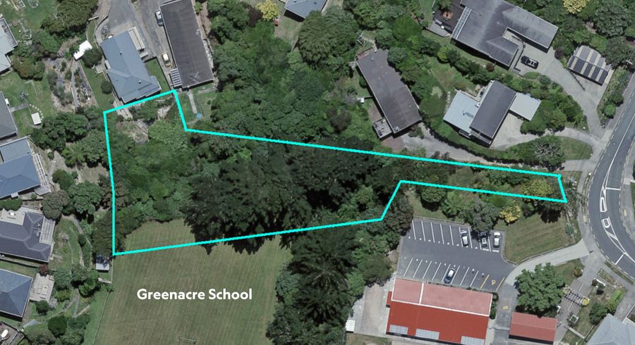  at 58C Raroa Terrace, Tawa, Wellington