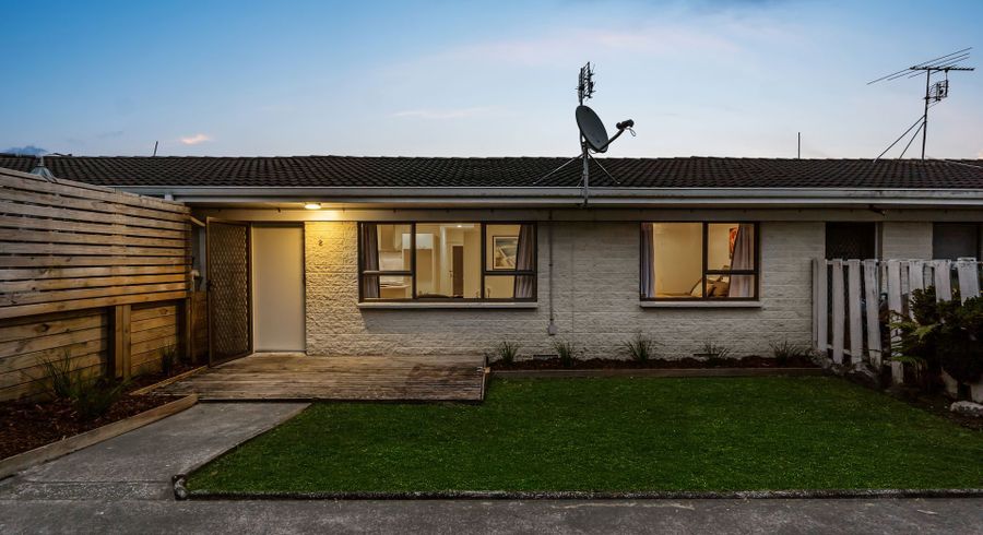  at 2/31 Bowater Place, Manurewa, Manukau City, Auckland