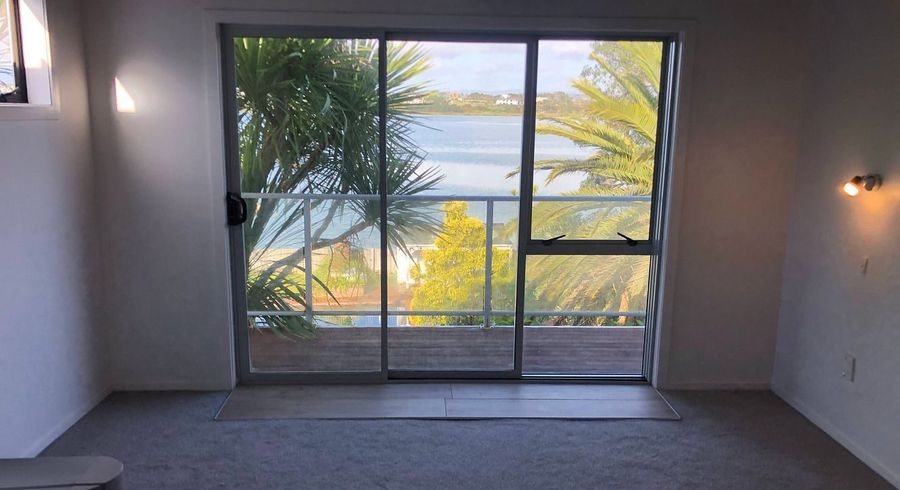  at 19 Ferry Parade, Herald Island, Waitakere City, Auckland