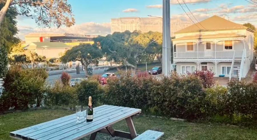  at 2/97 Sandringham Road, Kingsland, Auckland City, Auckland