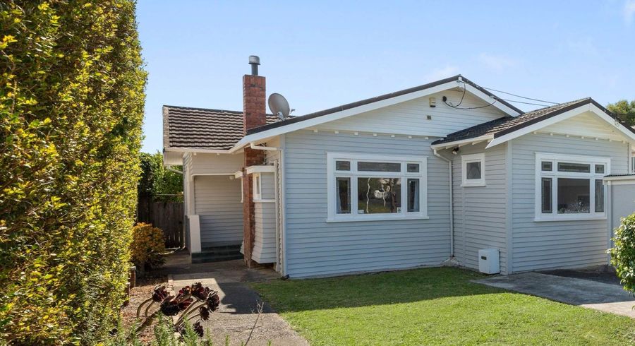  at 10 Eldon Road, Mount Eden, Auckland City, Auckland