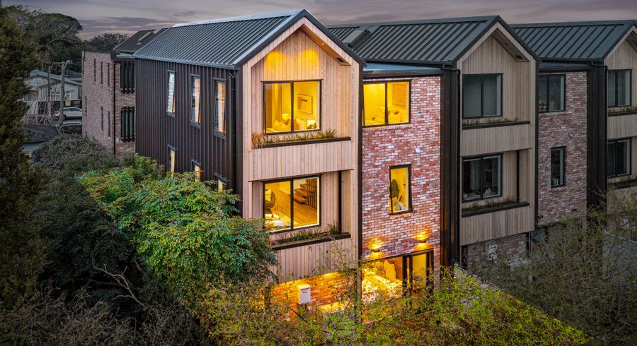  at 8/282 Point Chevalier Road, Point Chevalier, Auckland City, Auckland