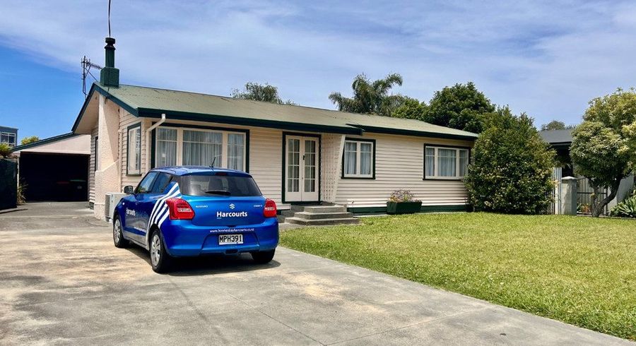  at 10 Murphy Road, Taradale, Napier, Hawke's Bay