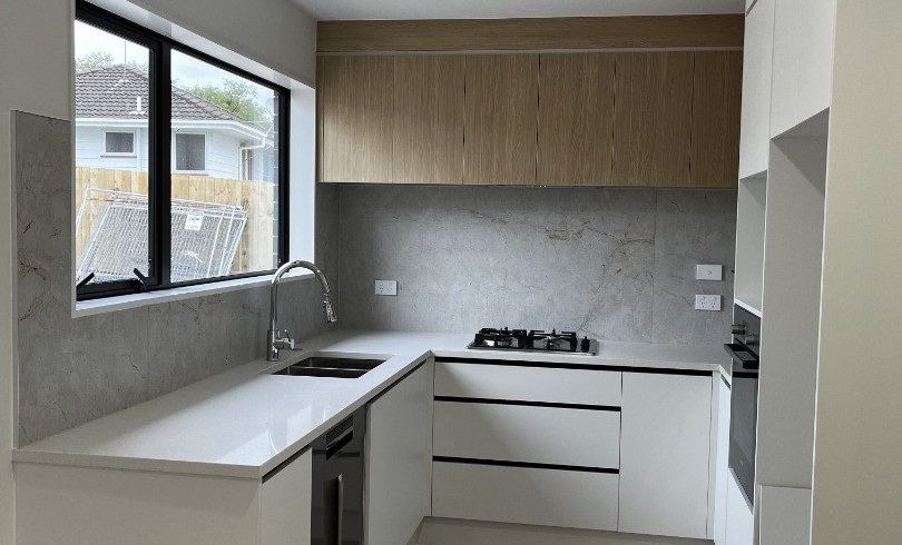  at 18D Penfold Place, Henderson, Waitakere City, Auckland