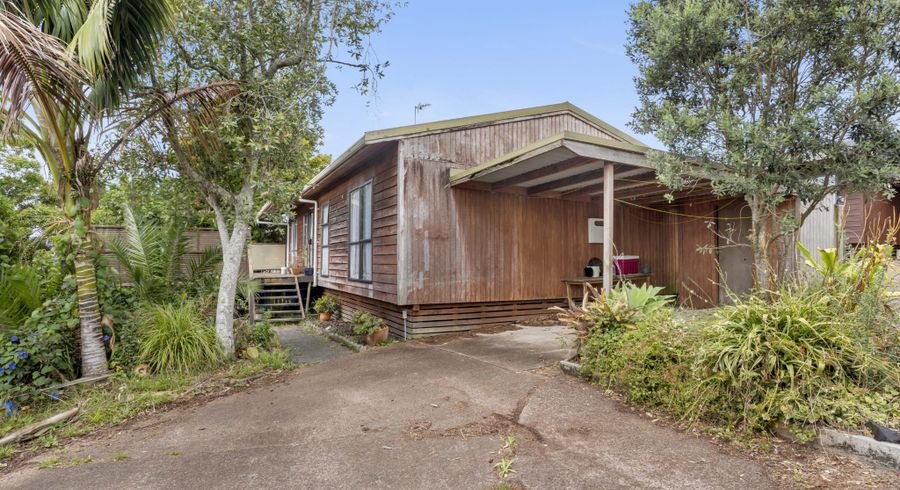  at 6/70A Woodglen RD, Glen Eden, Waitakere