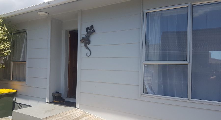  at 1/360 Bucklands Beach Road, Bucklands Beach, Manukau City, Auckland