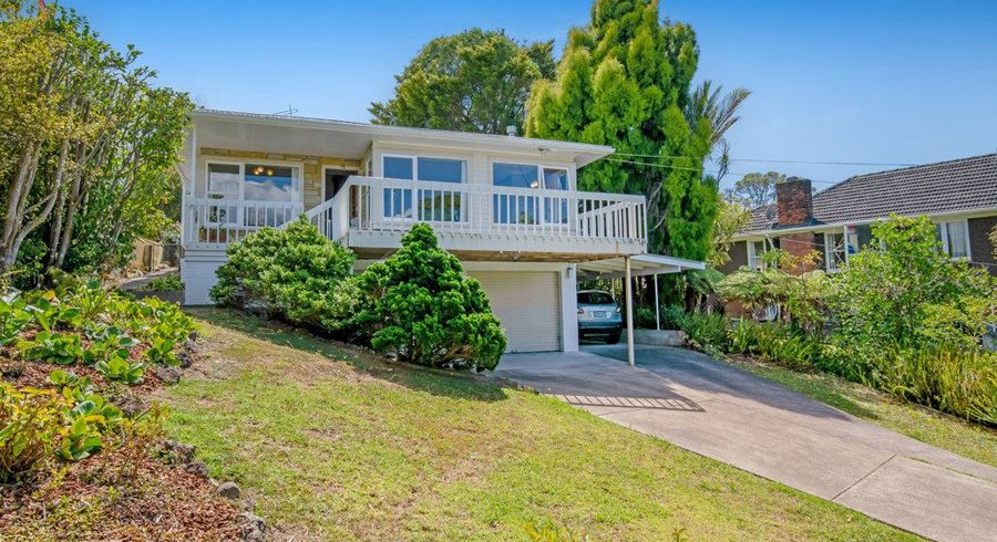  at 7 Park Road, Glenfield, Auckland