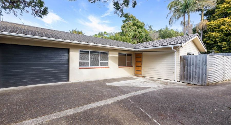  at 1/3 Holt Avenue, Torbay, Auckland