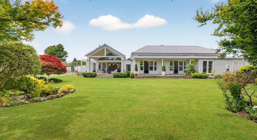  at 27 Neeve Road, Taradale, Napier, Hawke's Bay