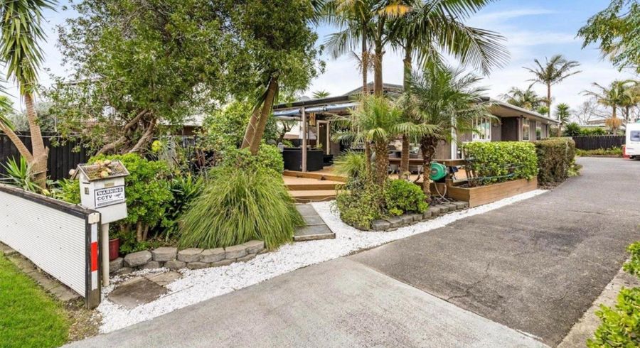  at Red Beach, Rodney, Auckland