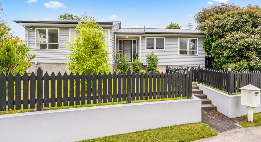  at 33 Mohaka Street, Wainuiomata, Lower Hutt