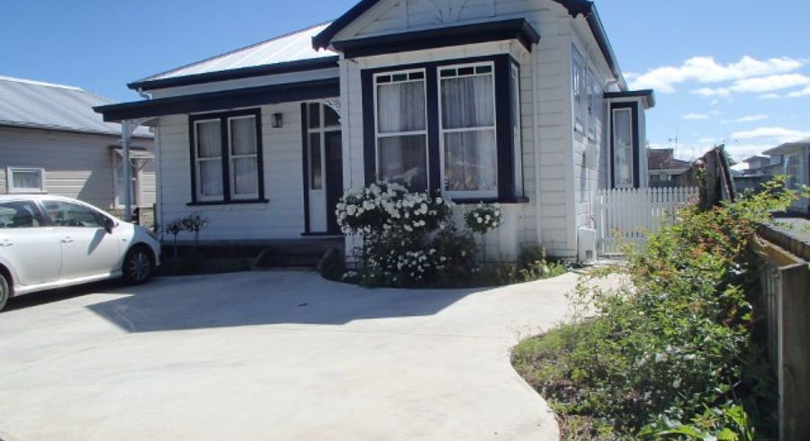  at 15 Ada Street, Hokowhitu, Palmerston North, Manawatu / Whanganui