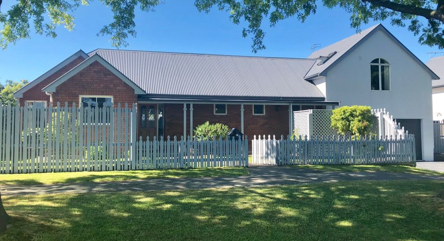  at 2 Delaware Crescent, Russley, Christchurch City, Canterbury