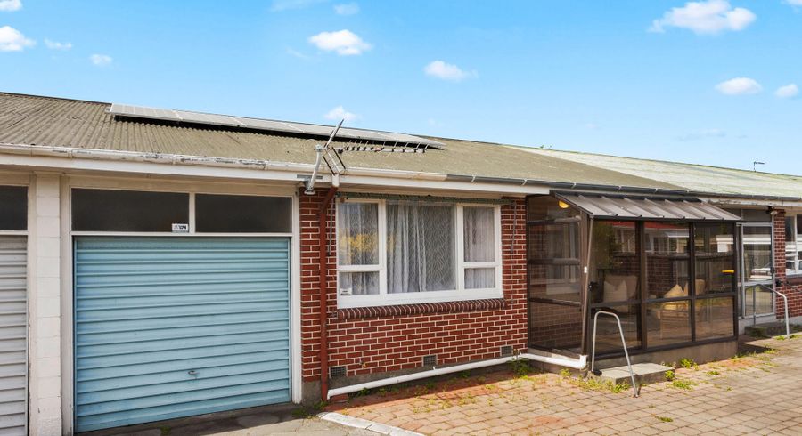  at 2/42 North Avon Road, Richmond, Christchurch City, Canterbury