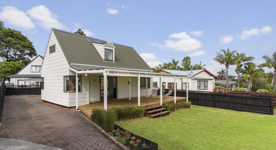  at 2/9 Wharf Road, Te Atatu Peninsula, Waitakere City, Auckland