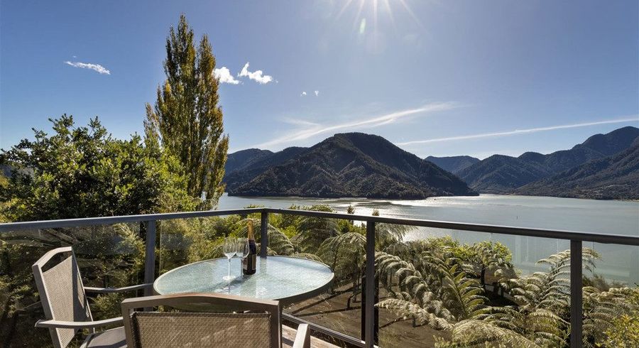  at 700 Moetapu Bay Road, Picton