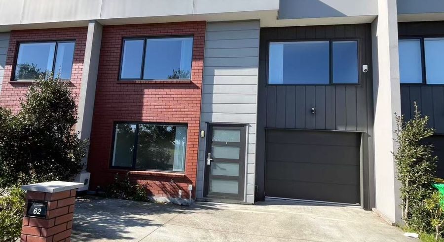  at 62 Bordeaux Parade, Te Atatu South, Waitakere City, Auckland