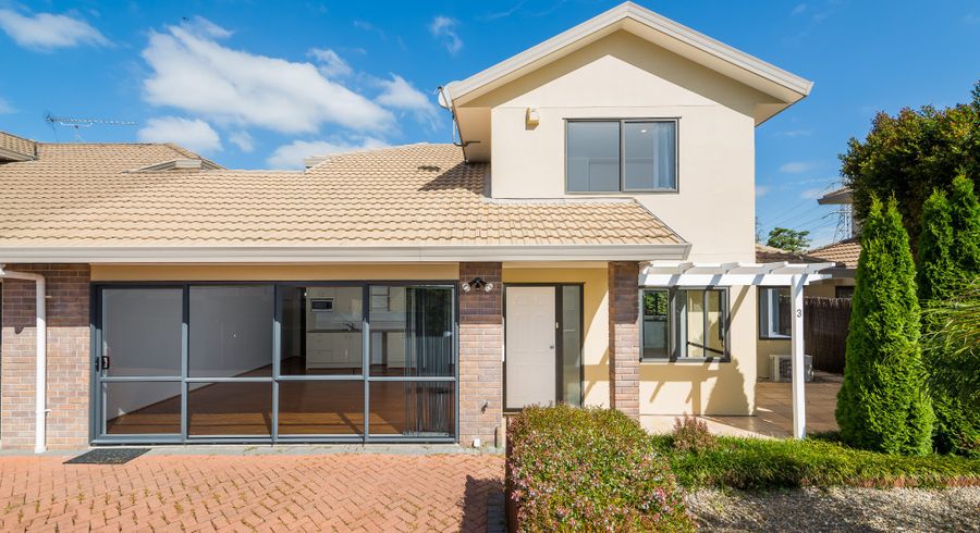  at 3/19 Roanoke Way, Albany, North Shore City, Auckland