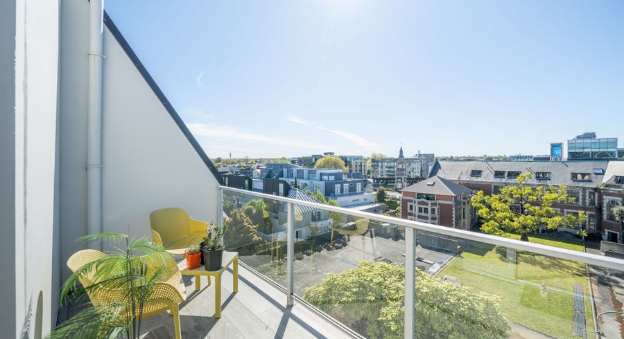  at 16/15 Peterborough Street, City Centre, Christchurch City, Canterbury