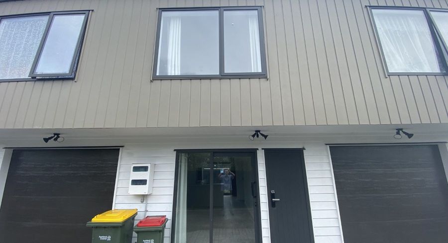  at 2/20 Metcalfe Rd, Ranui, Waitakere City, Auckland