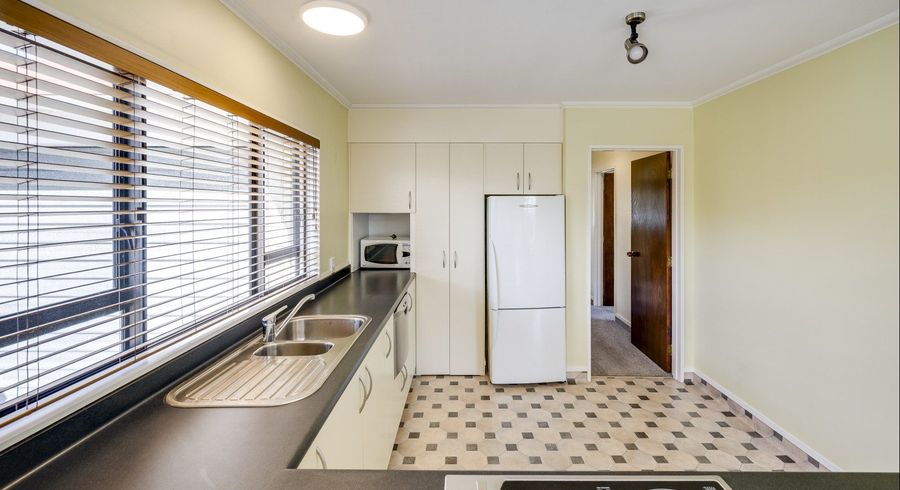  at 2/52 Avondale Road, Taradale, Napier, Hawke's Bay