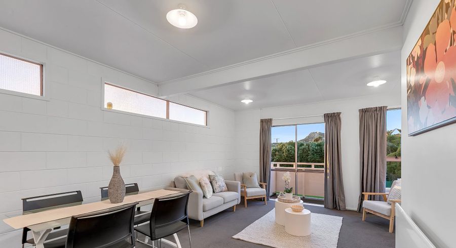  at 4/12 Thornley Street, Titahi Bay, Porirua, Wellington