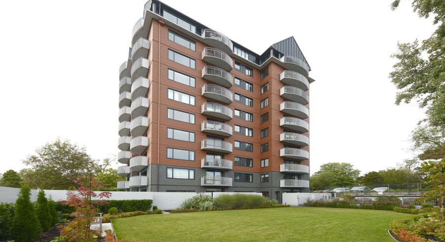  at 2/28 Gloucester Street, Christchurch Central, Christchurch