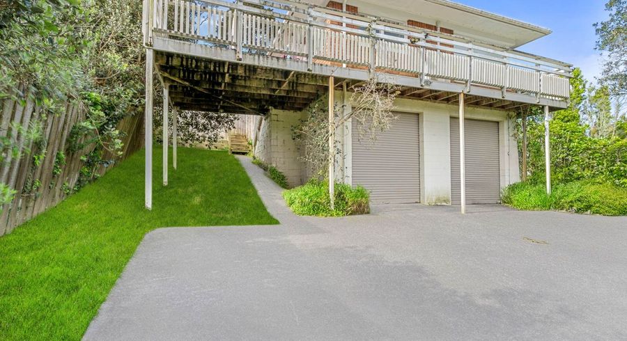  at 2/55 Ayton Drive, Totara Vale, North Shore City, Auckland