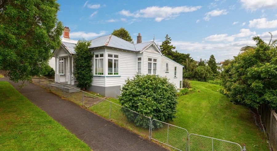  at 10 Millais Street, Grey Lynn, Auckland City, Auckland