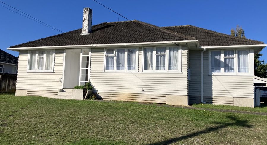  at 16 Churchill Avenue, Maeroa, Hamilton, Waikato