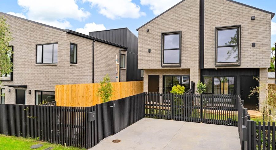  at 133C Riverpark Crescent, Henderson, Waitakere City, Auckland