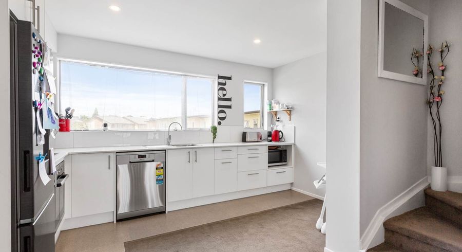  at 5/11 Ray Small Drive, Papakura, Papakura, Auckland