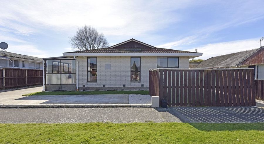  at 1/17 Apollo Place, Papanui, Christchurch City, Canterbury