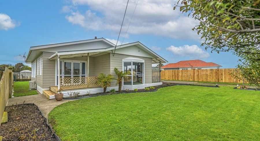  at 20 Hastings Street, Halcombe, Feilding