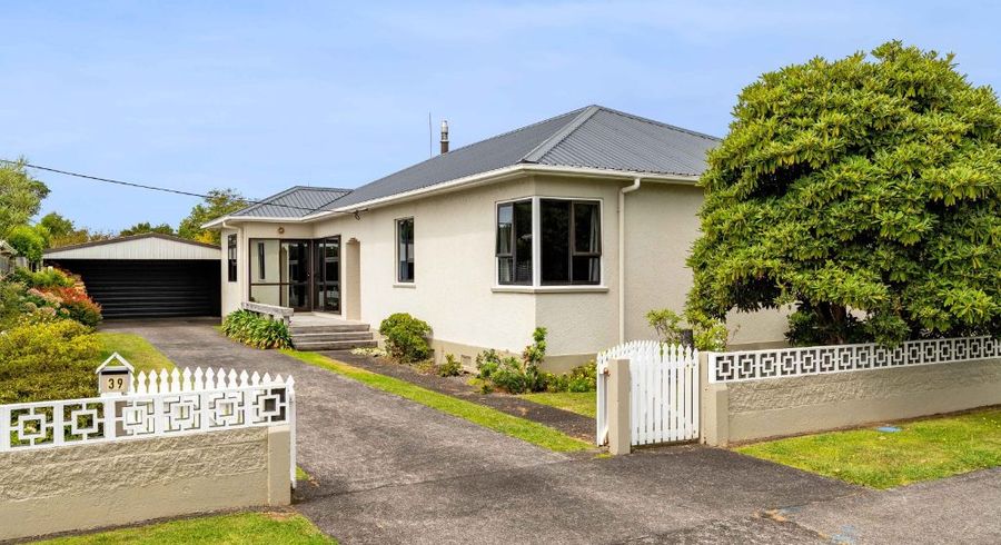  at 39 Lismore Street, Strandon, New Plymouth