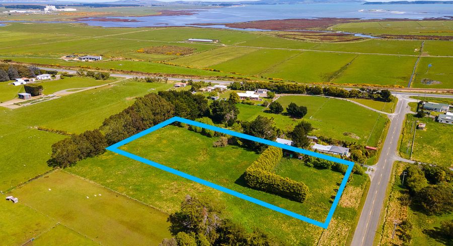  at 16 Bay View Road, Woodend, Invercargill
