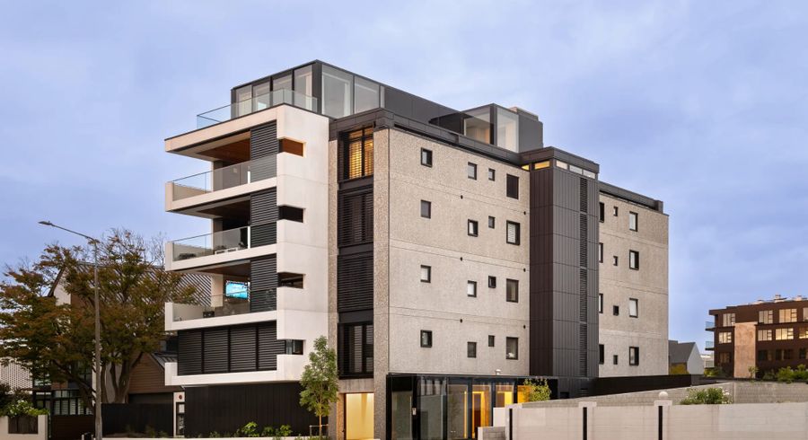  at 2/108 Park Terrace, City Centre, Christchurch City, Canterbury