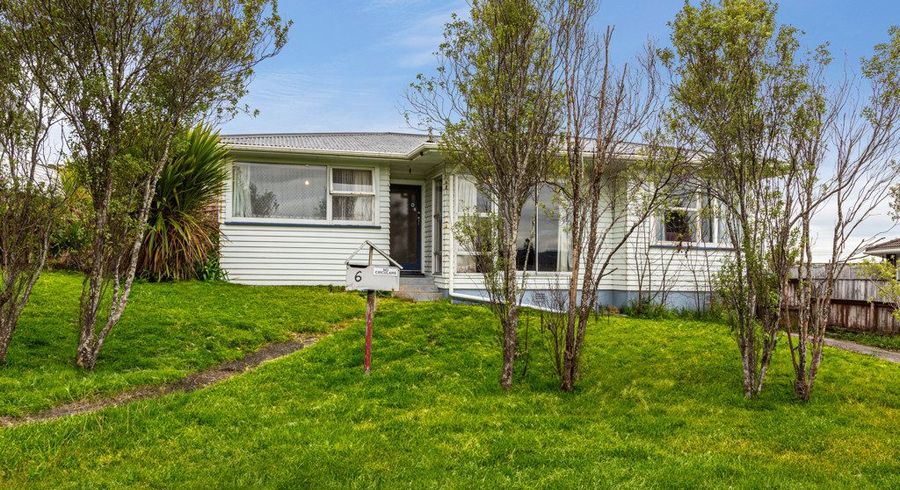  at 6 Harmel Road, Glendene, Auckland