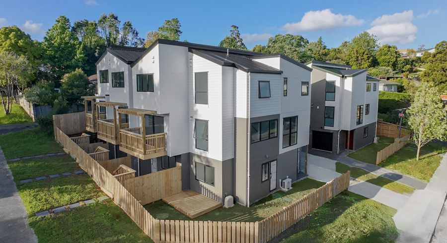  at Lot 2/2 Glenbervie Crescent, Massey, Waitakere City, Auckland