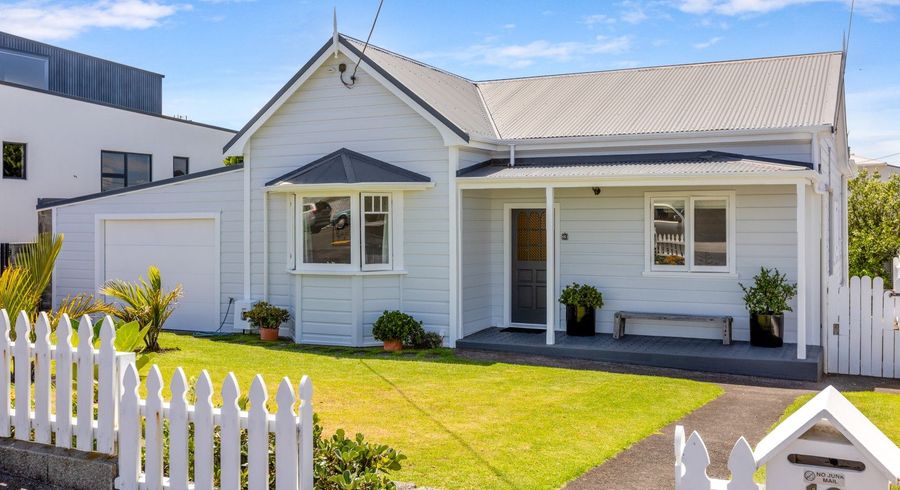 at 19 Beach Street, Fitzroy, New Plymouth