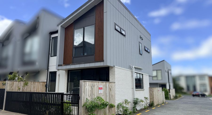  at 30 Waipuhinui Way, Wiri, Manukau City, Auckland